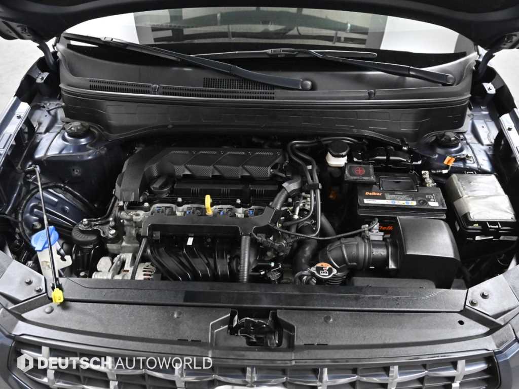 HYUNDAI Venue - Vista 6