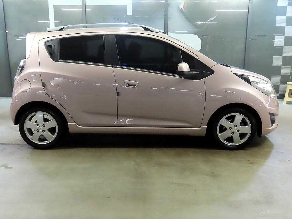 Chevrolet Spark - Vista 3