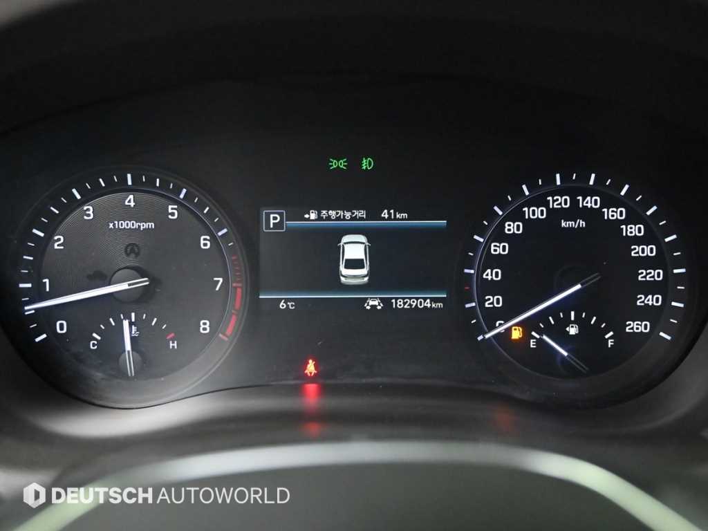 Genesis G80 - Vista 8