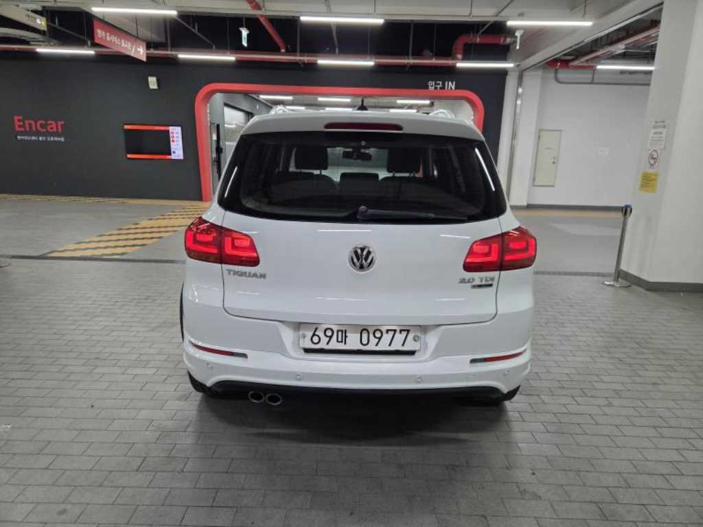 Volkswagen Tiguan - Vista 3