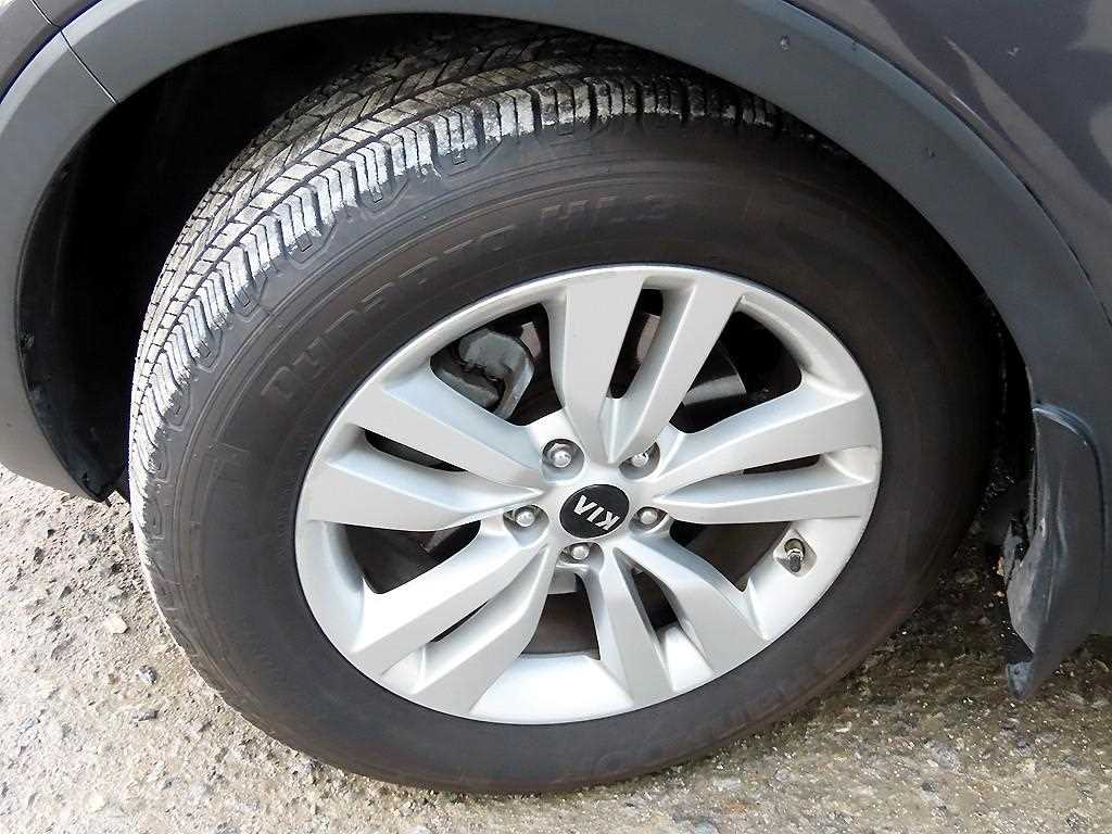 KIA Sorento 2017 Plateado - Importación desde Corea - HF Imports Iquique - Foto 20