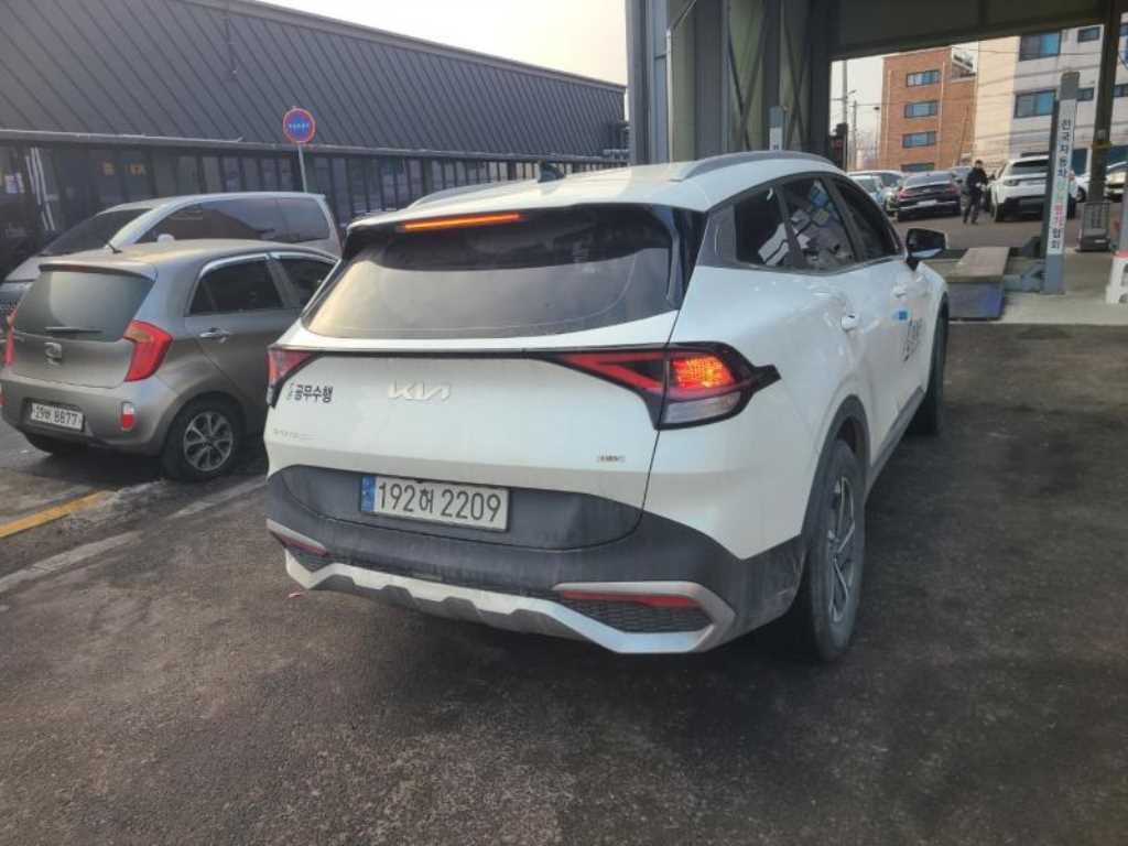 KIA Sportage - Vista 5