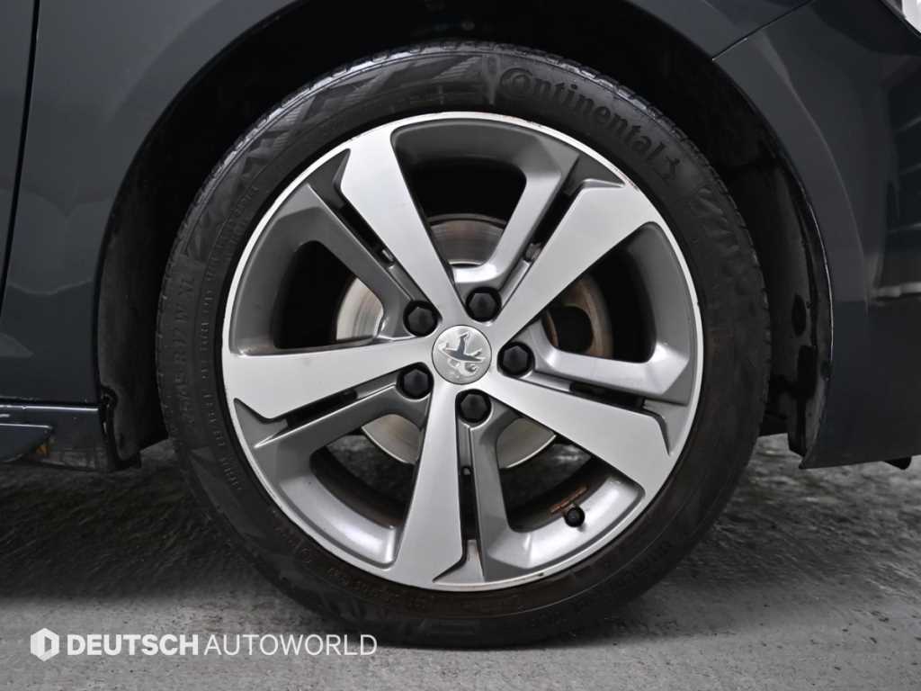 Peugeot 308 - Vista 5