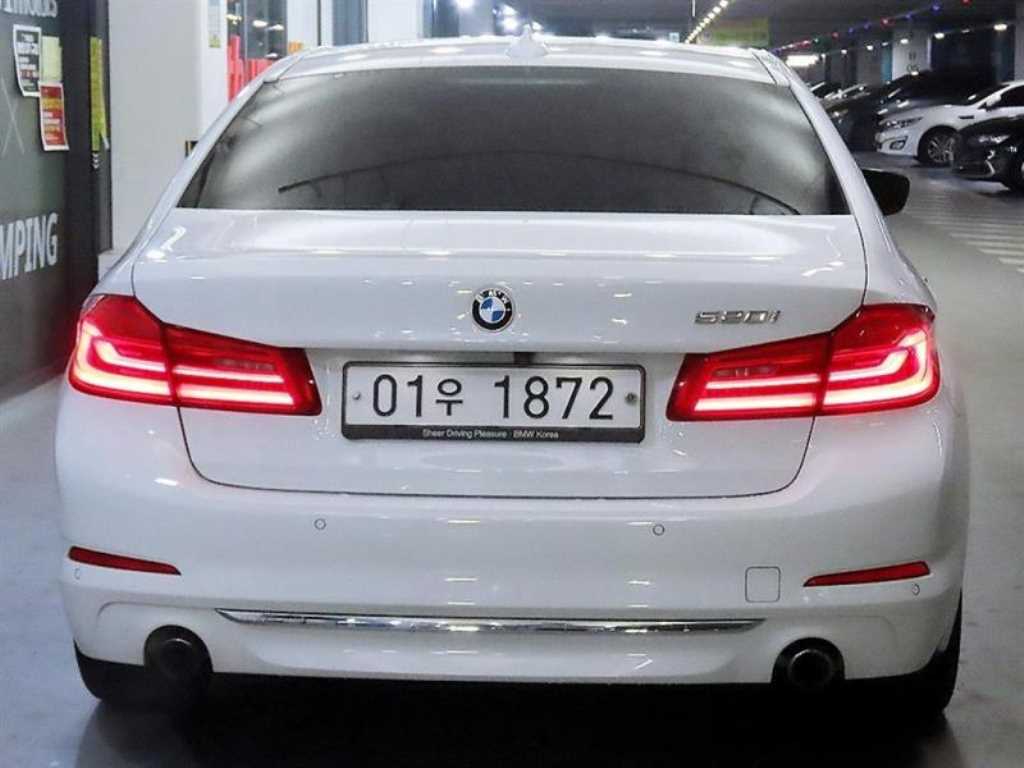 BMW 5 Series - Vista 5