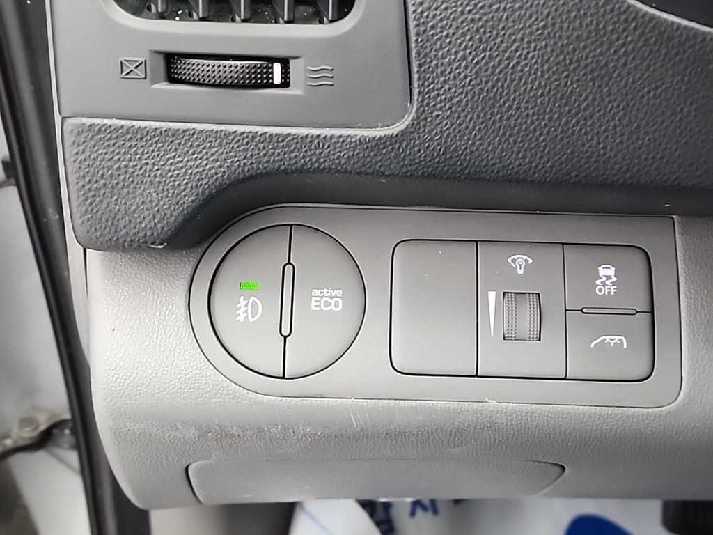 HYUNDAI Starex 2016 Gris - Importación desde Corea - HF Imports Iquique - Foto 16