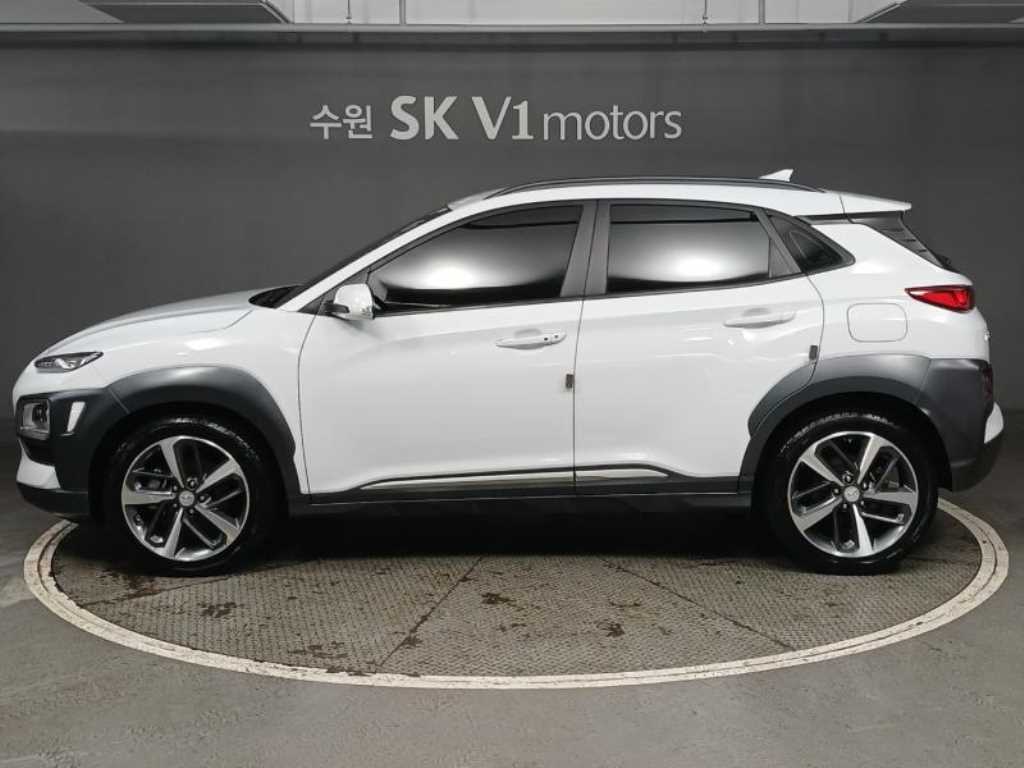 HYUNDAI Kona - Vista 3
