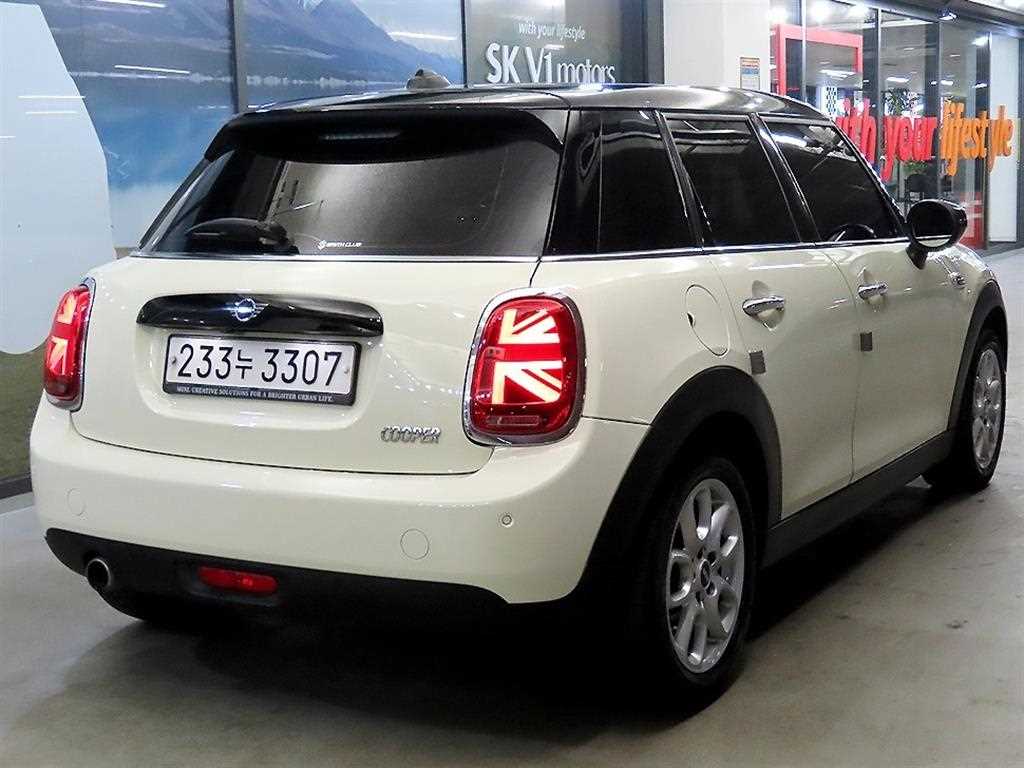 Mini Cooper - Vista 4