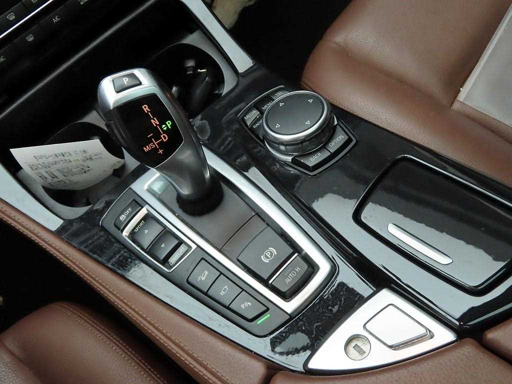 BMW 5 Series - Vista 10