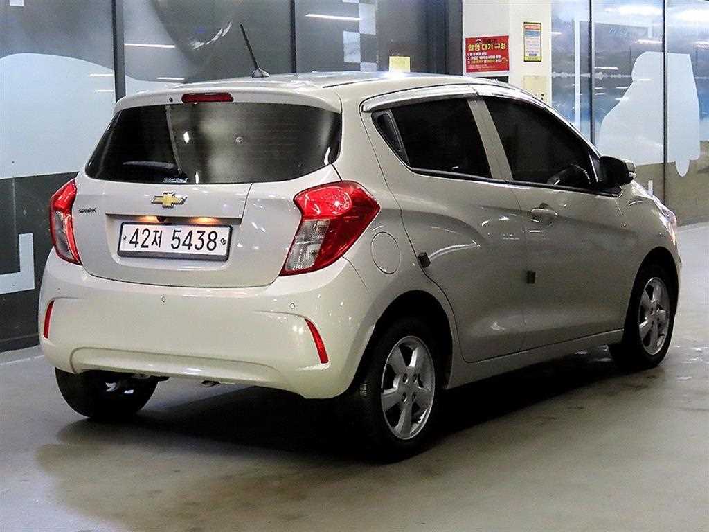 Chevrolet Spark - Vista 4