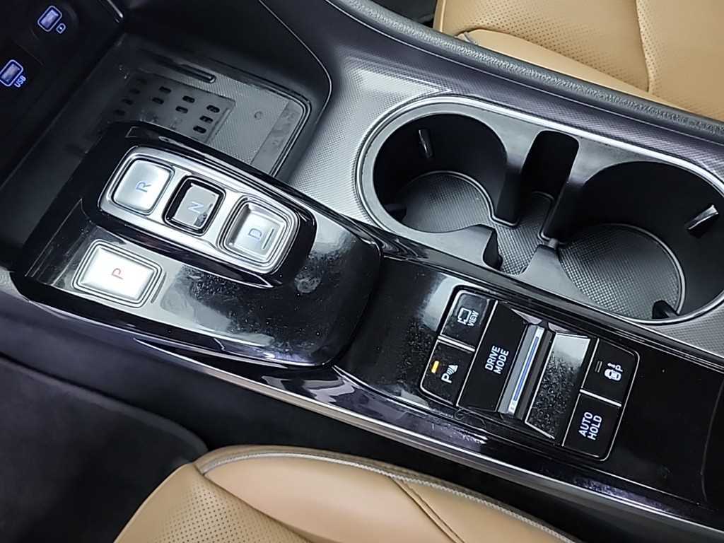 HYUNDAI Sonata - Vista 8