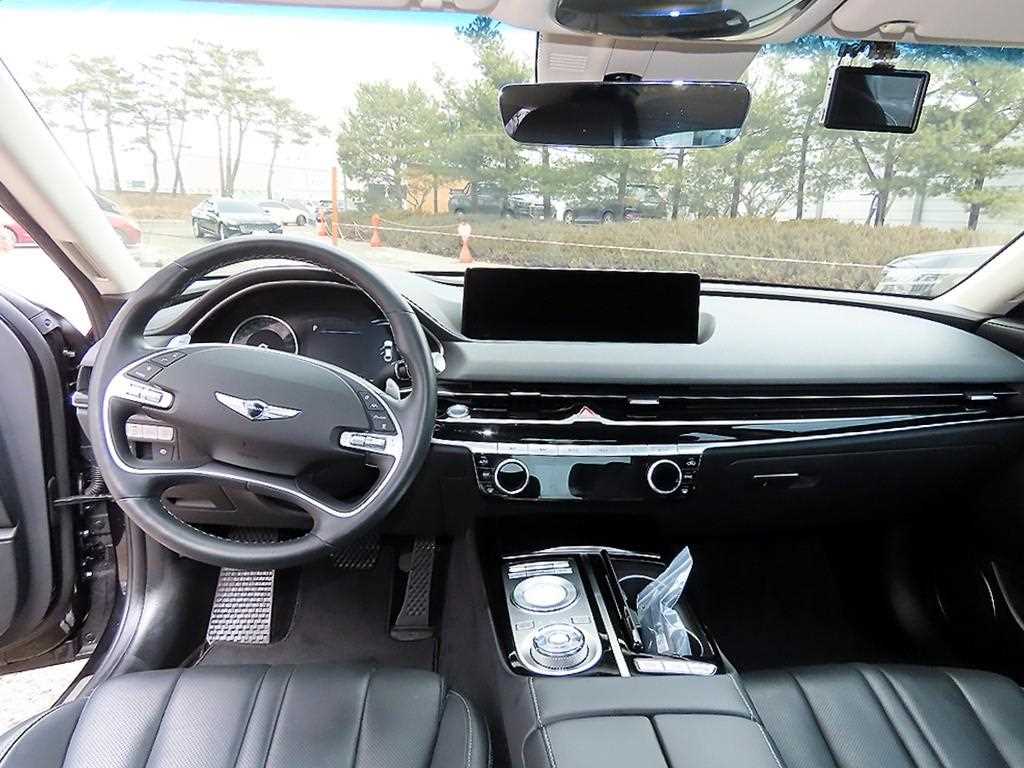 Genesis G80 - Vista 7