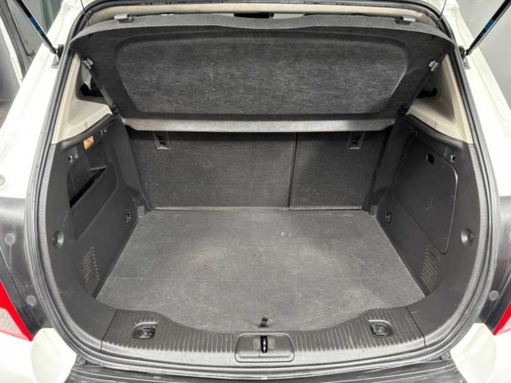 Chevrolet Trax 2015 Blanco - Importación desde Corea - HF Imports Iquique - Foto 18