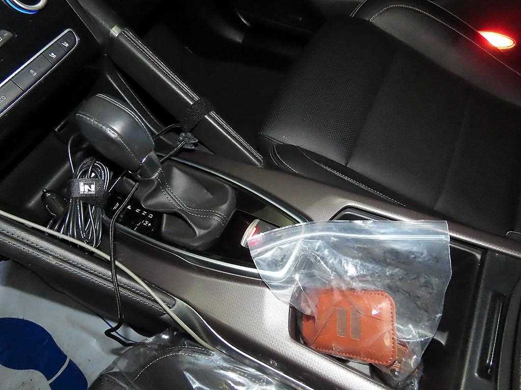 SAMSUNG QM6 - Vista 12