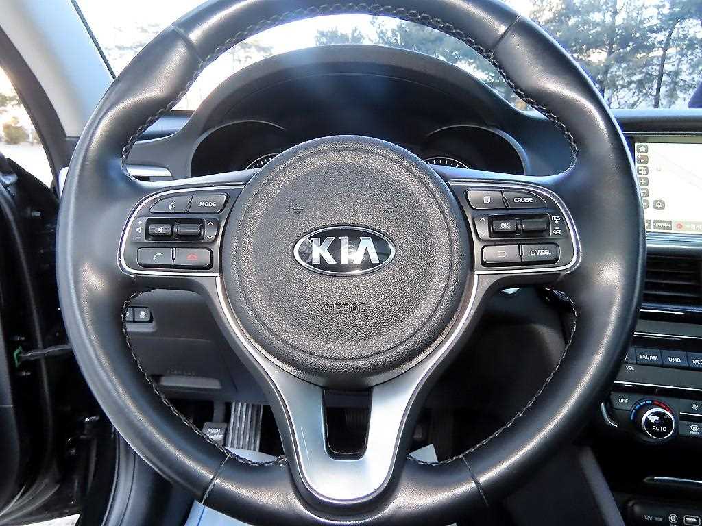 KIA K5 - Vista 8