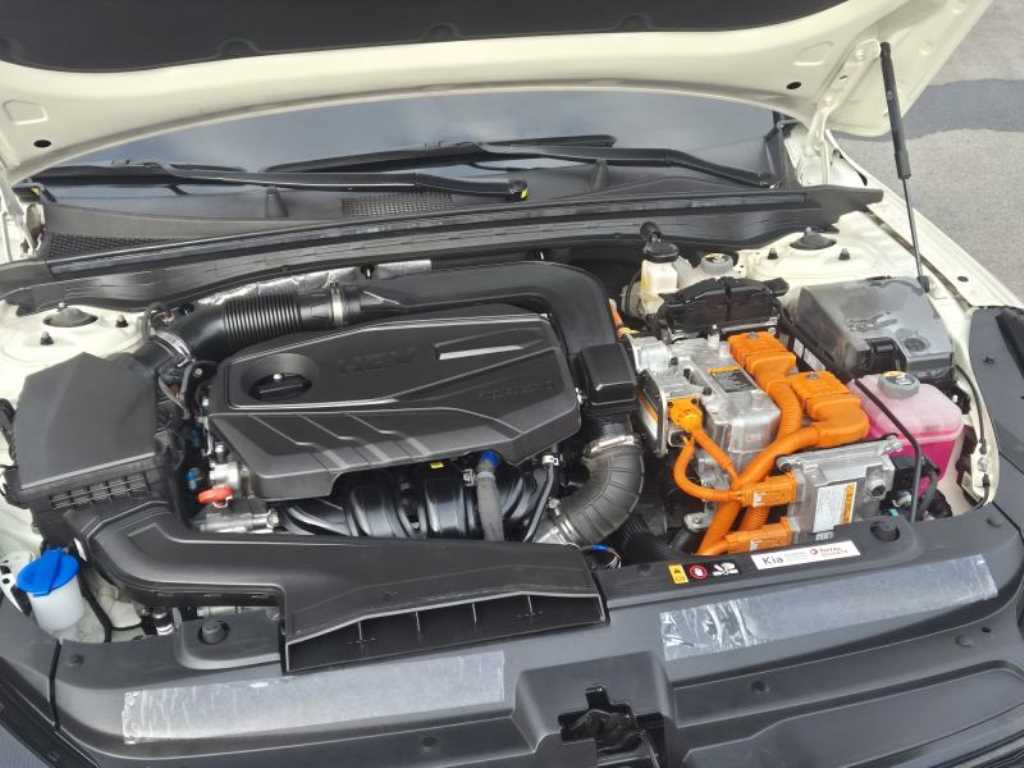 KIA K5 2023 Blanco - Importación desde Corea - HF Imports Iquique - Foto 20