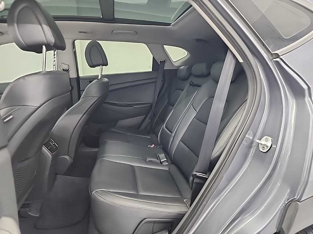 HYUNDAI Tucson - Vista 12