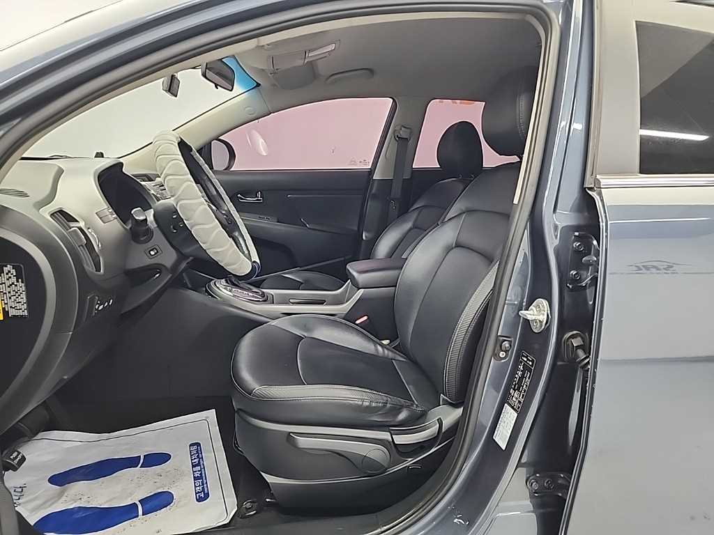 KIA Sportage - Vista 11