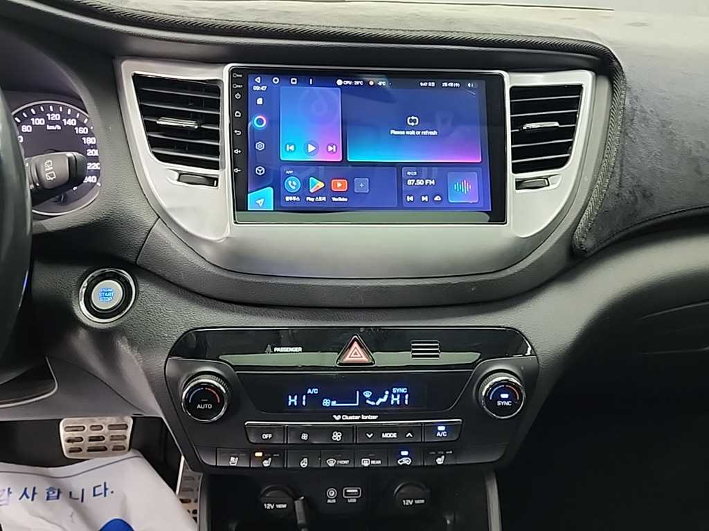 HYUNDAI Tucson - Vista 10