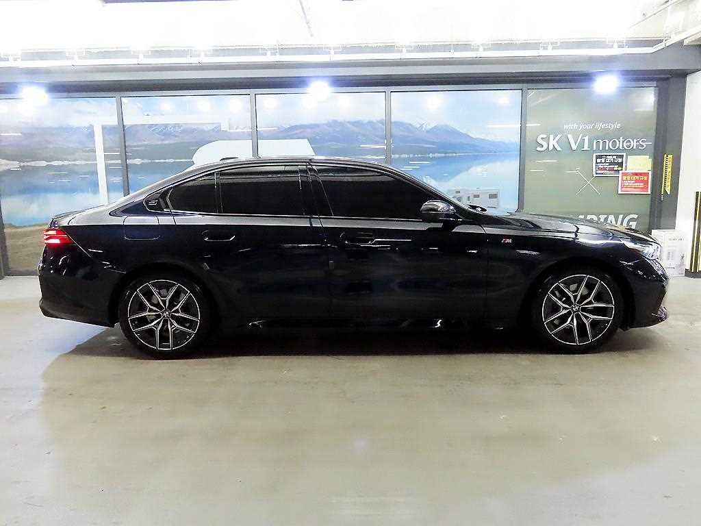 BMW 5 Series - Vista 3
