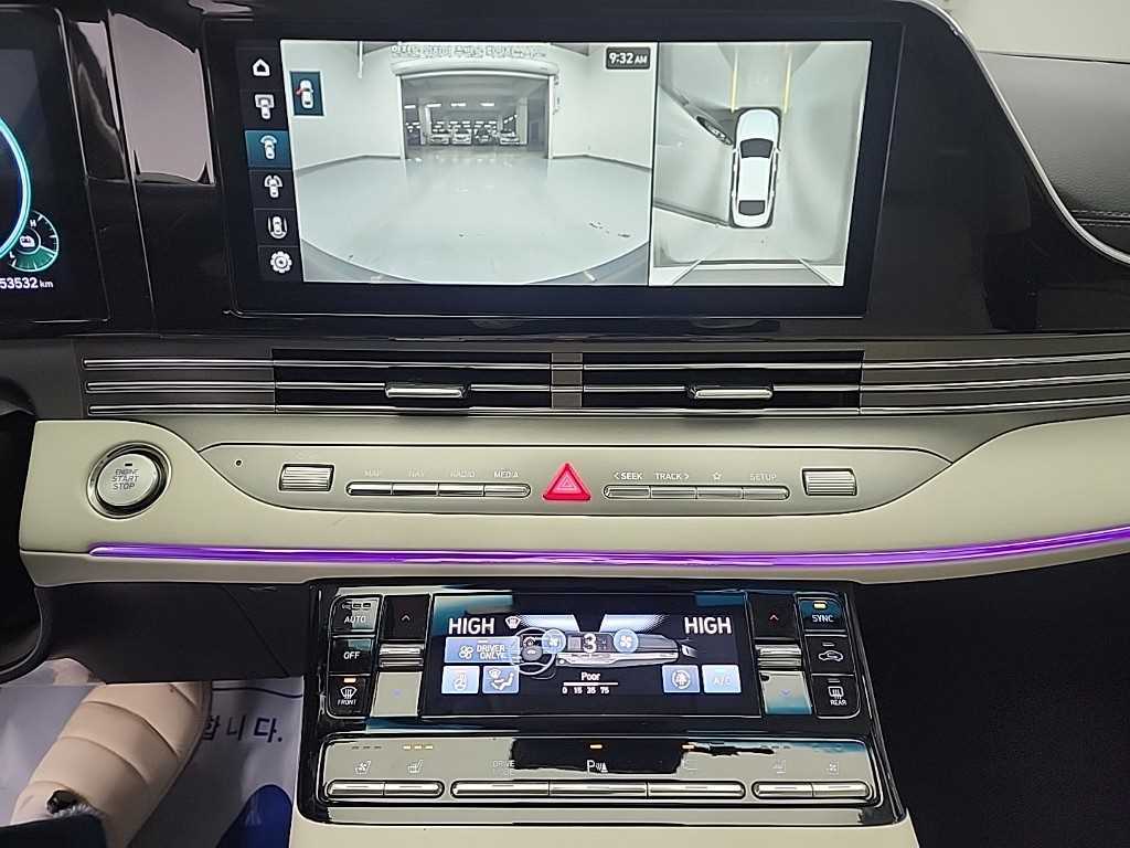 HYUNDAI Grandeur - Vista 10