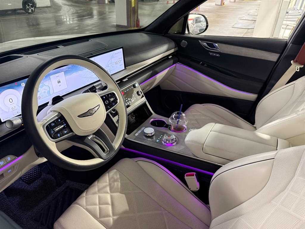 Genesis GV80 - Vista 5