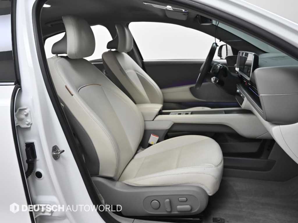 HYUNDAI Ioniq 6 - Vista 9