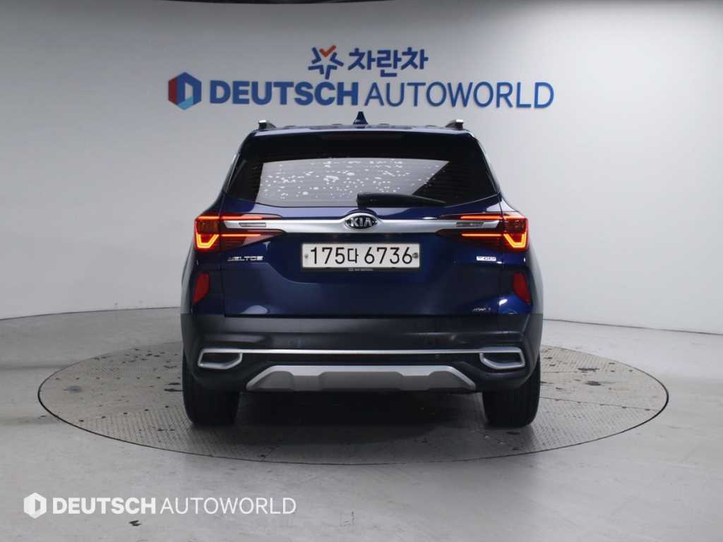 KIA Seltos - Vista 4