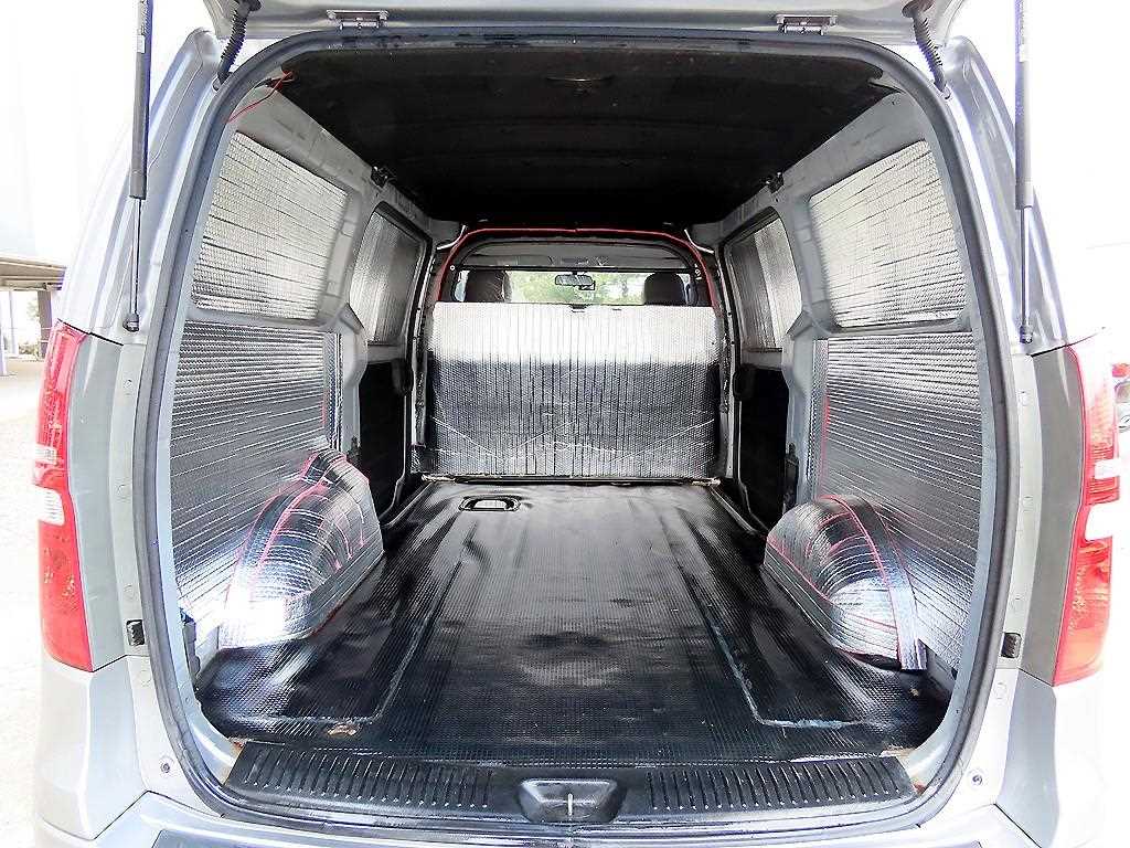 HYUNDAI Starex 2015 Plateado - Importación desde Corea - HF Imports Iquique - Foto 17