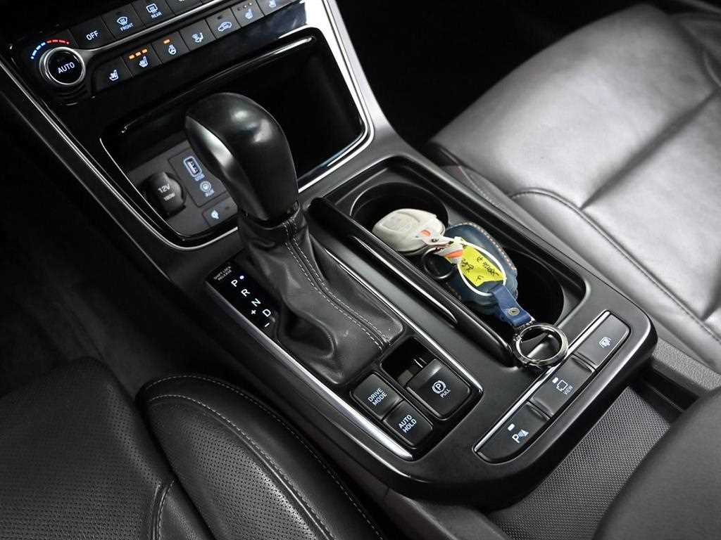 HYUNDAI Grandeur - Vista 9