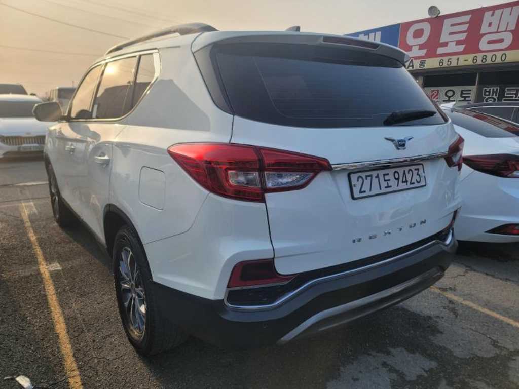 Ssangyong Rexton - Vista 5