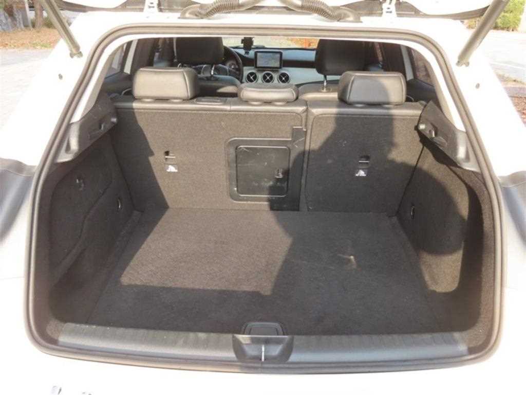 Mercedes Benz GLA Class 2015 - Importación desde Corea - HF Imports Iquique - Foto 18