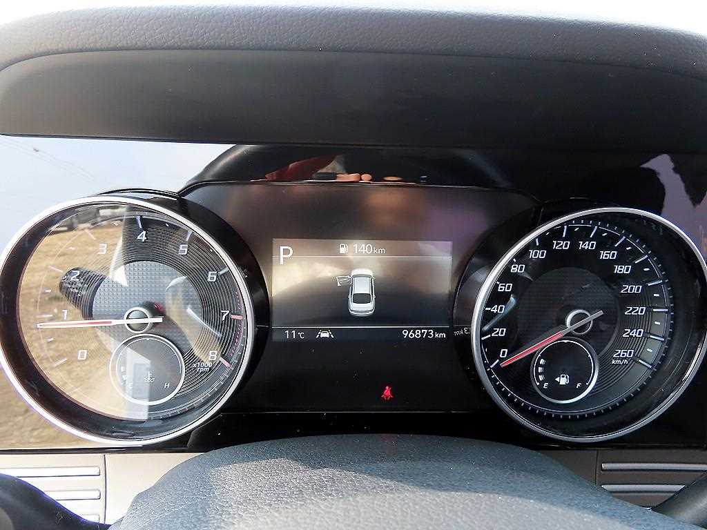 HYUNDAI Grandeur - Vista 8