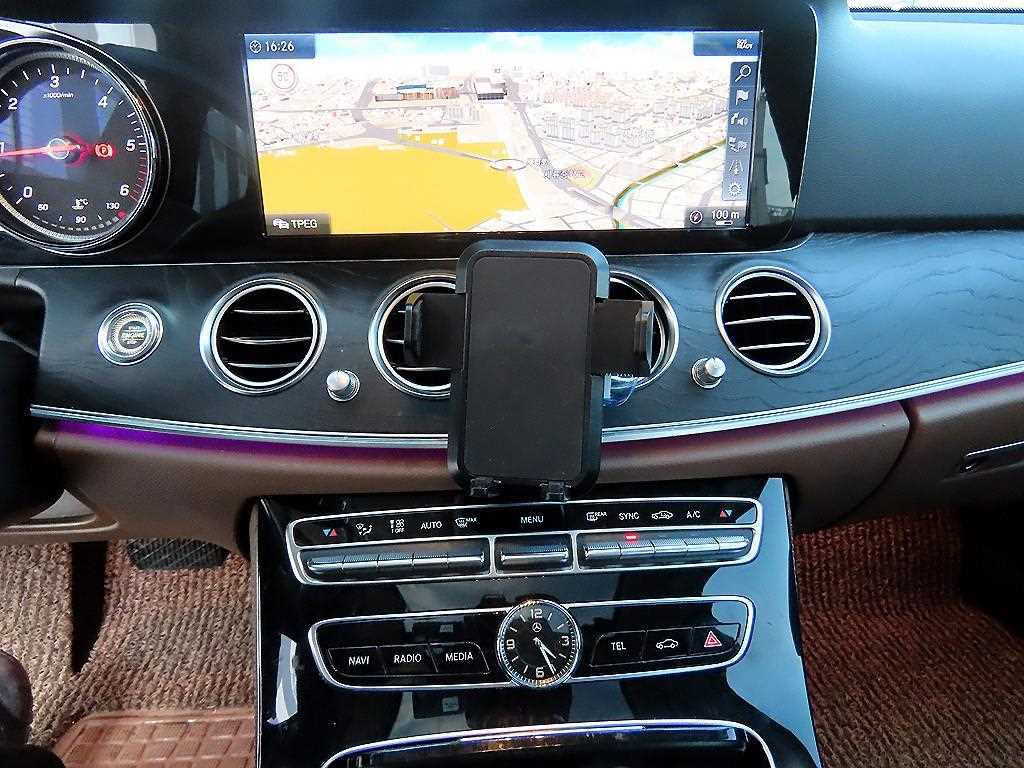 Mercedes Benz E class 2018 Negro - Importación desde Corea - HF Imports Iquique - Foto 13