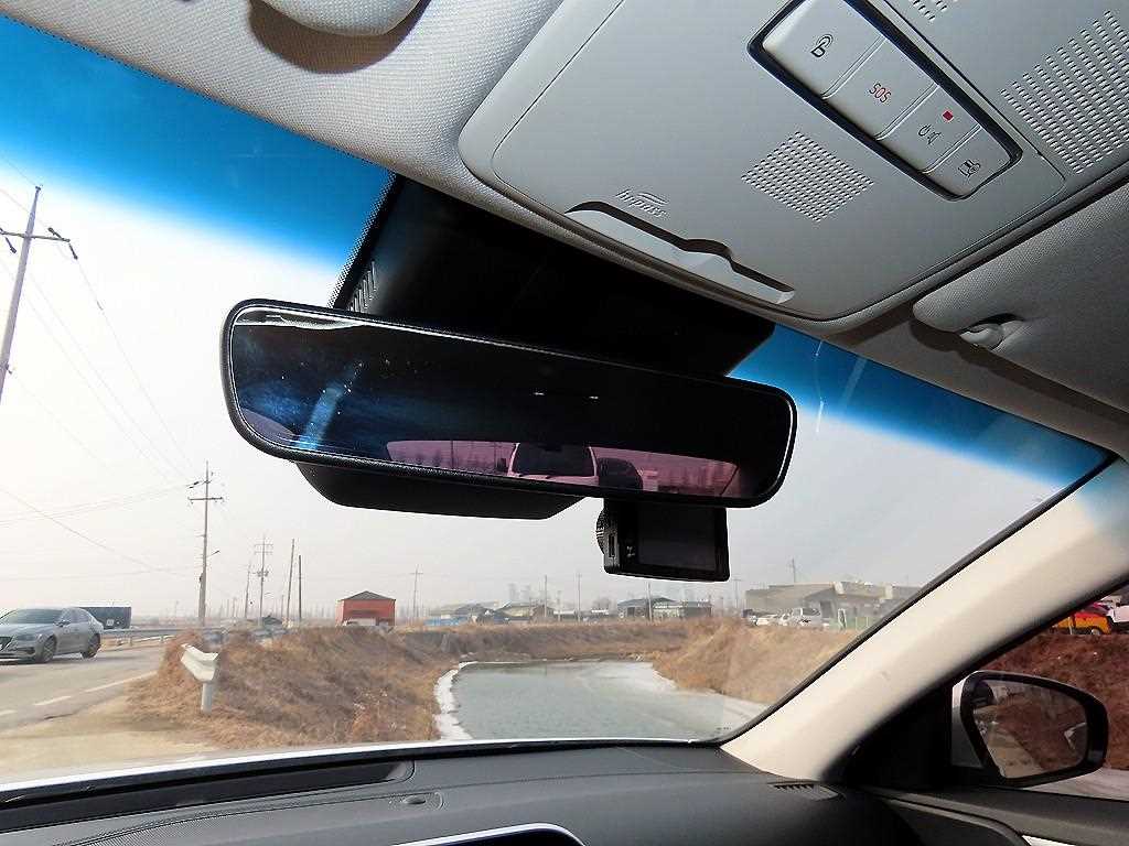 HYUNDAI Grandeur - Vista 12