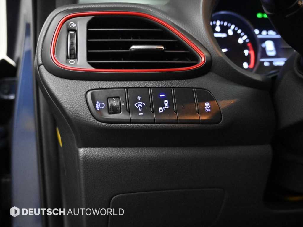 HYUNDAI i30 2017 Azul - Importación desde Corea - HF Imports Iquique - Foto 17