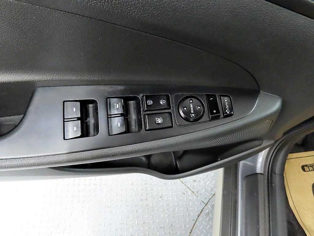 HYUNDAI Tucson - Vista 11