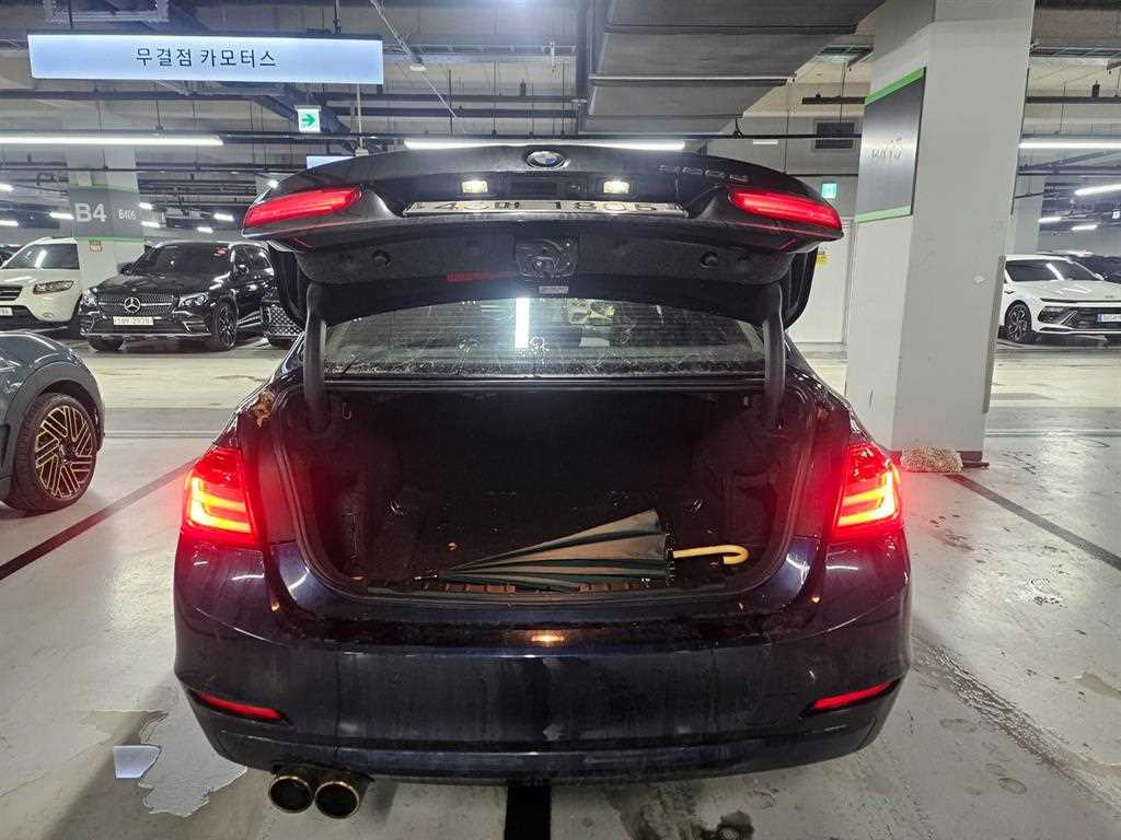 BMW 3 series - Vista 3