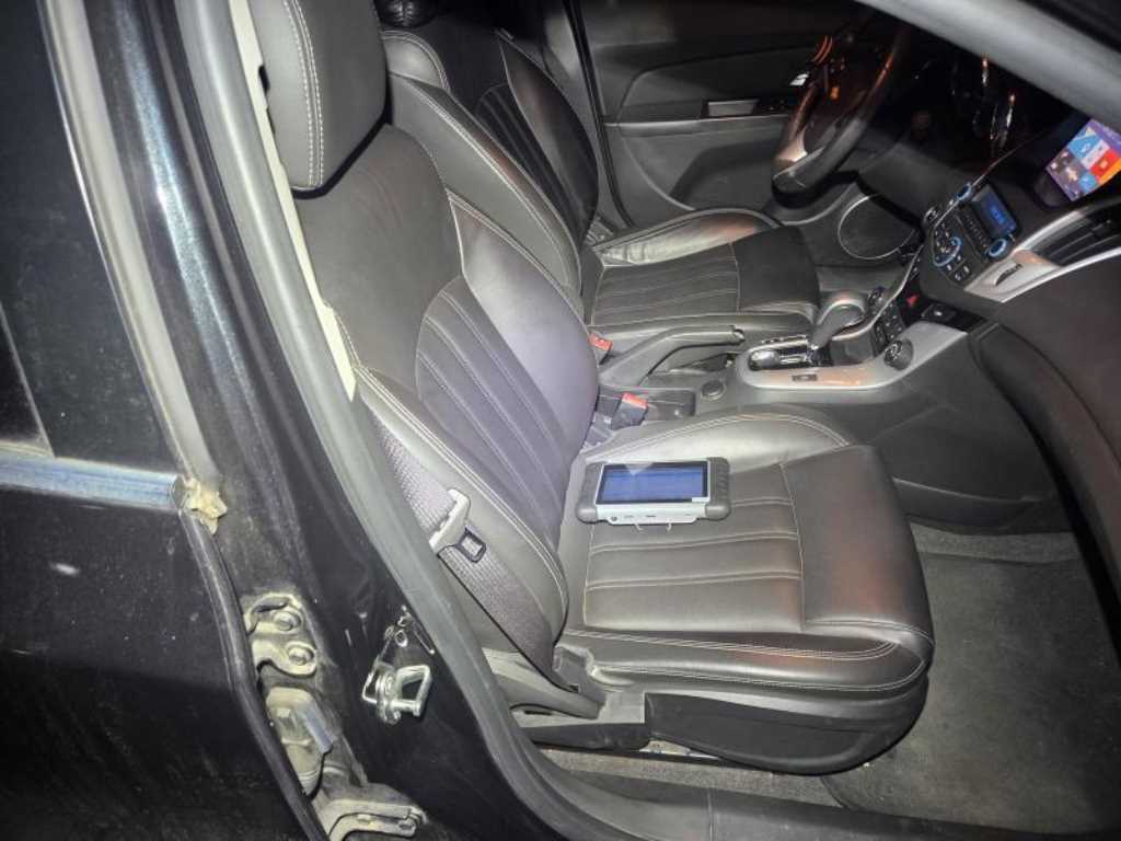 Chevrolet Cruise 2014 Negro - Importación desde Corea - HF Imports Iquique - Foto 16