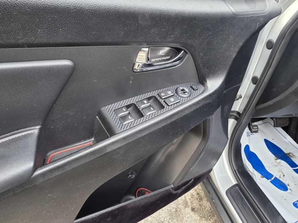 KIA Sportage - Vista 11