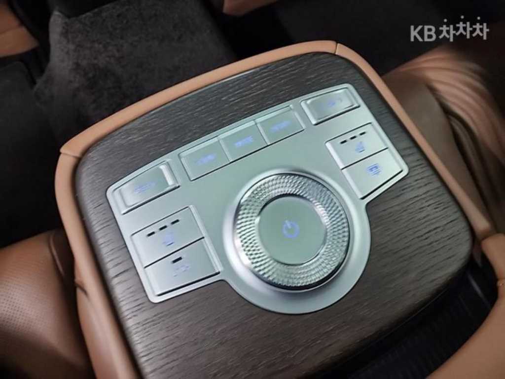 Genesis G80 - Vista 12