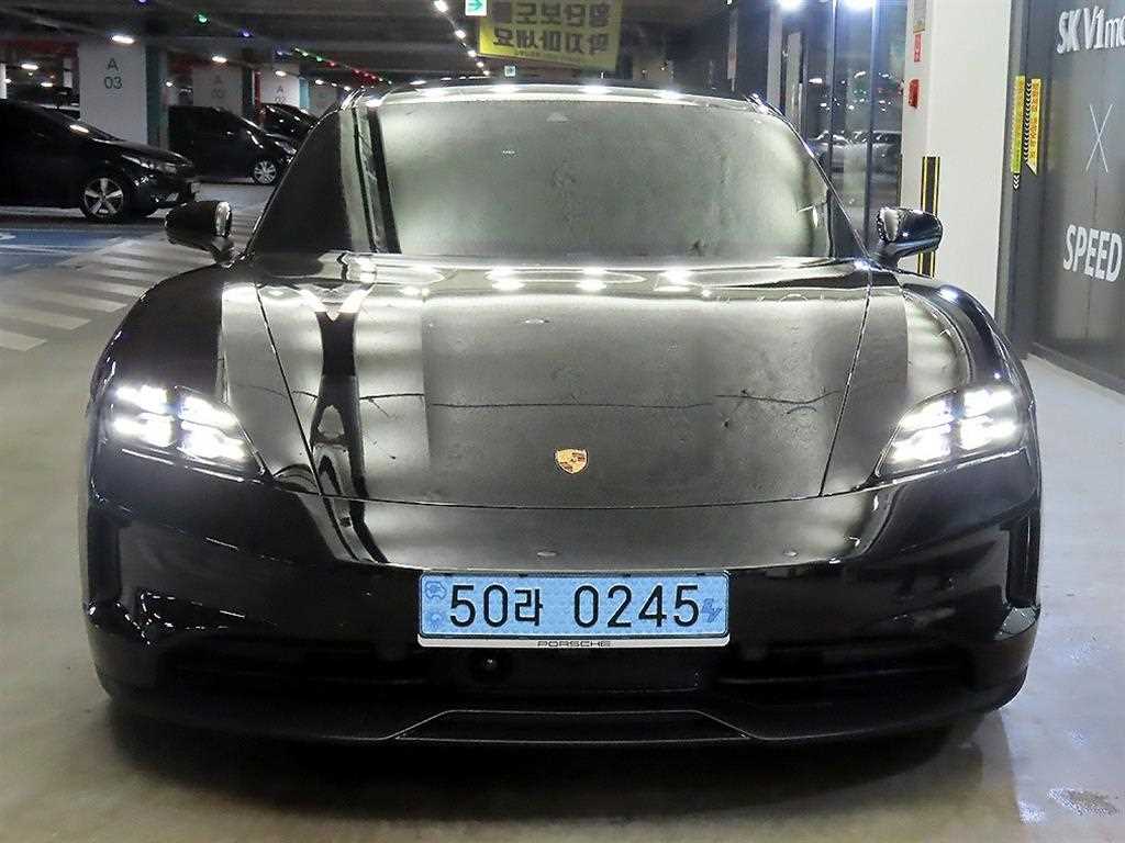 Porsche Taycan - Vista 2