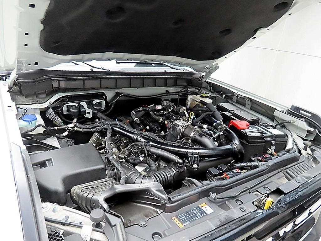 Ford Bronco 2023 skyblue - Importación desde Corea - HF Imports Iquique - Foto 19