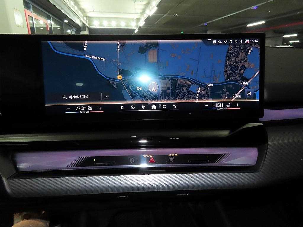 BMW 5 Series - Vista 11