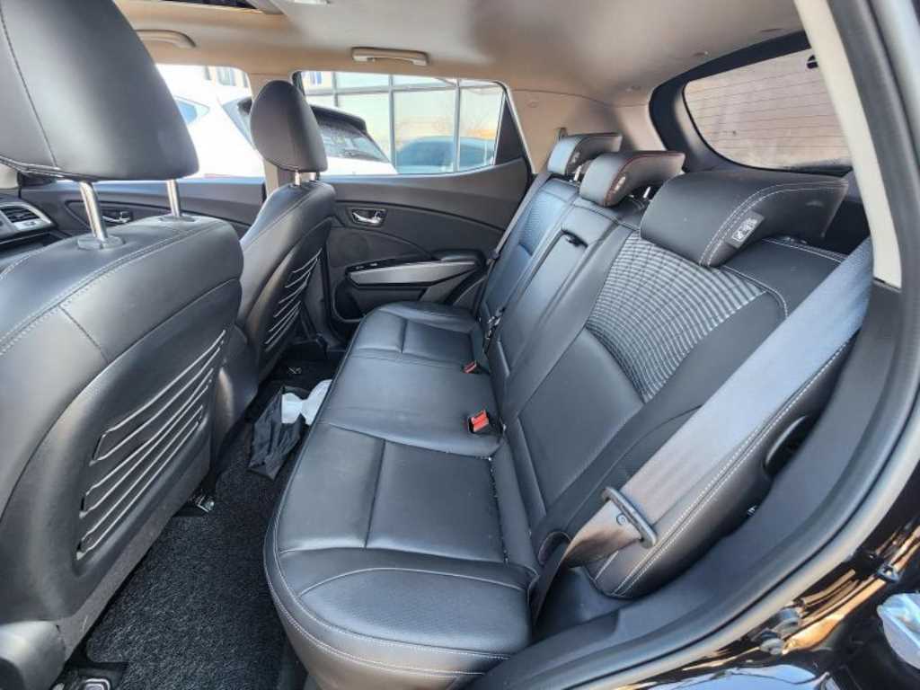 Ssangyong Tivoli 2018 Negro - Importación desde Corea - HF Imports Iquique - Foto 17