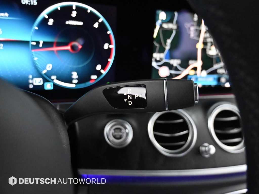 Mercedes Benz E class - Vista 9