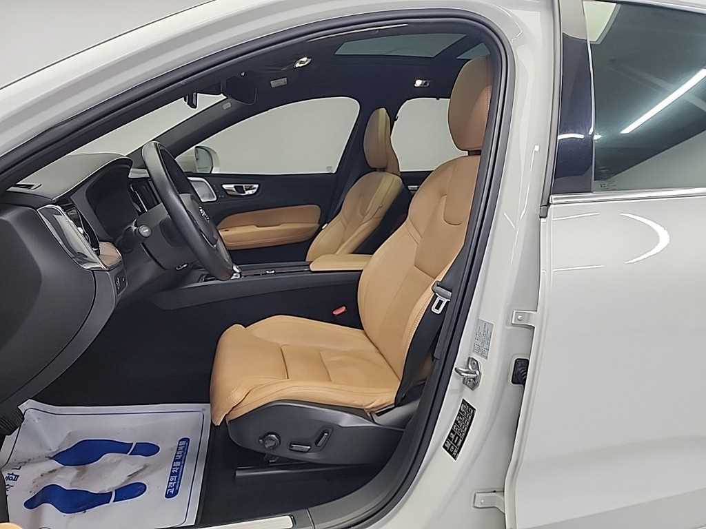 Volvo XC60 - Vista 11