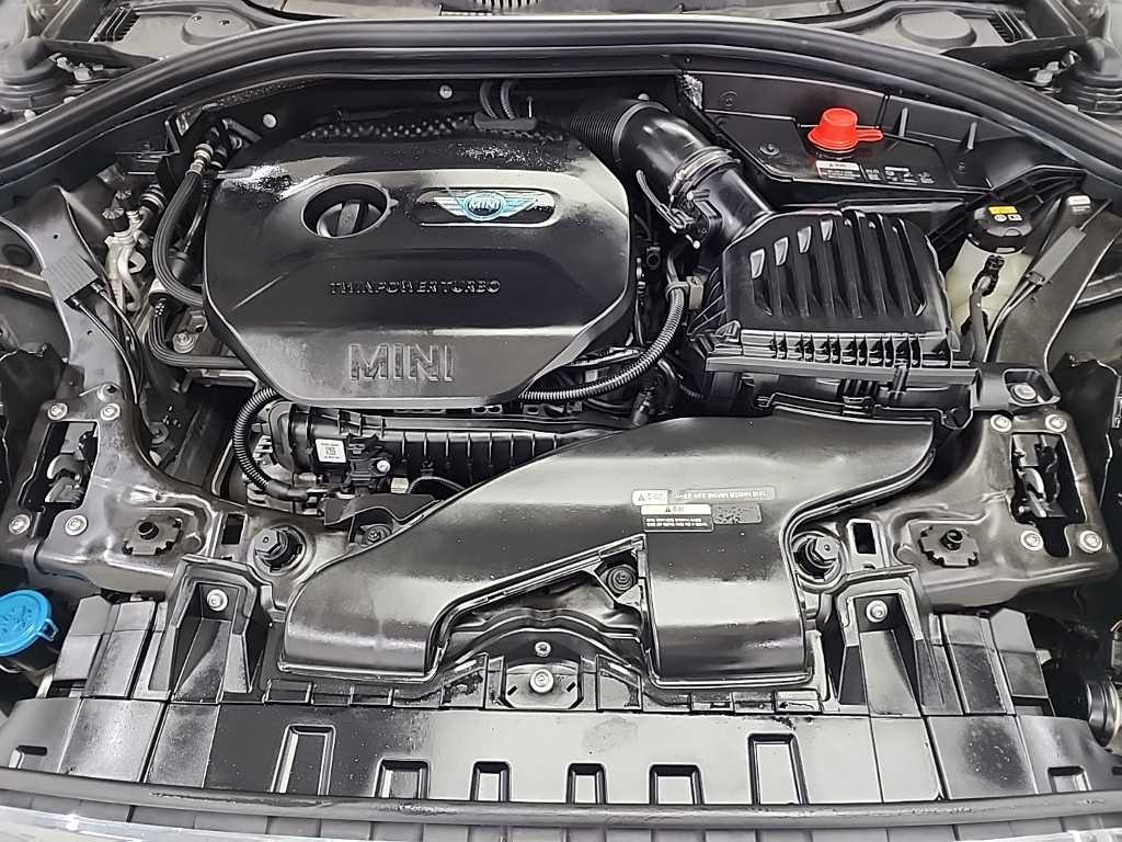 Mini Clubman - Vista 5