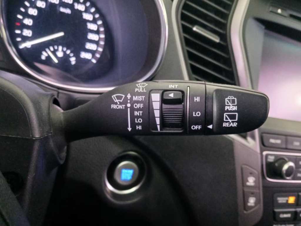 HYUNDAI Santa Fe - Vista 10