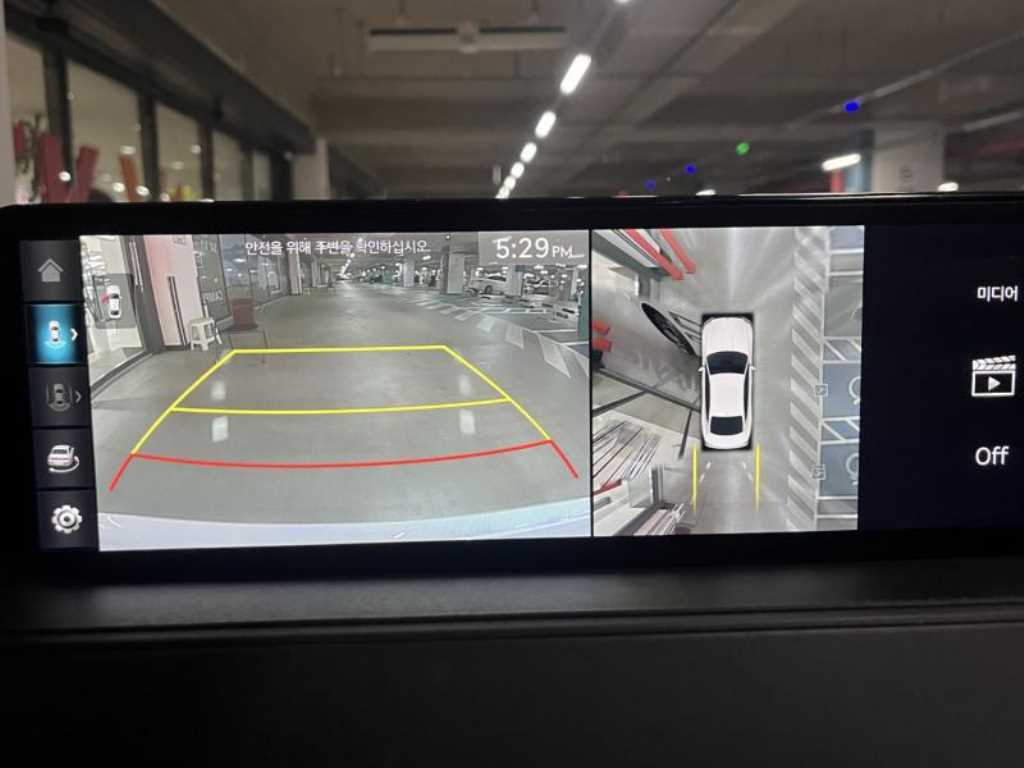 Genesis G80 - Vista 10