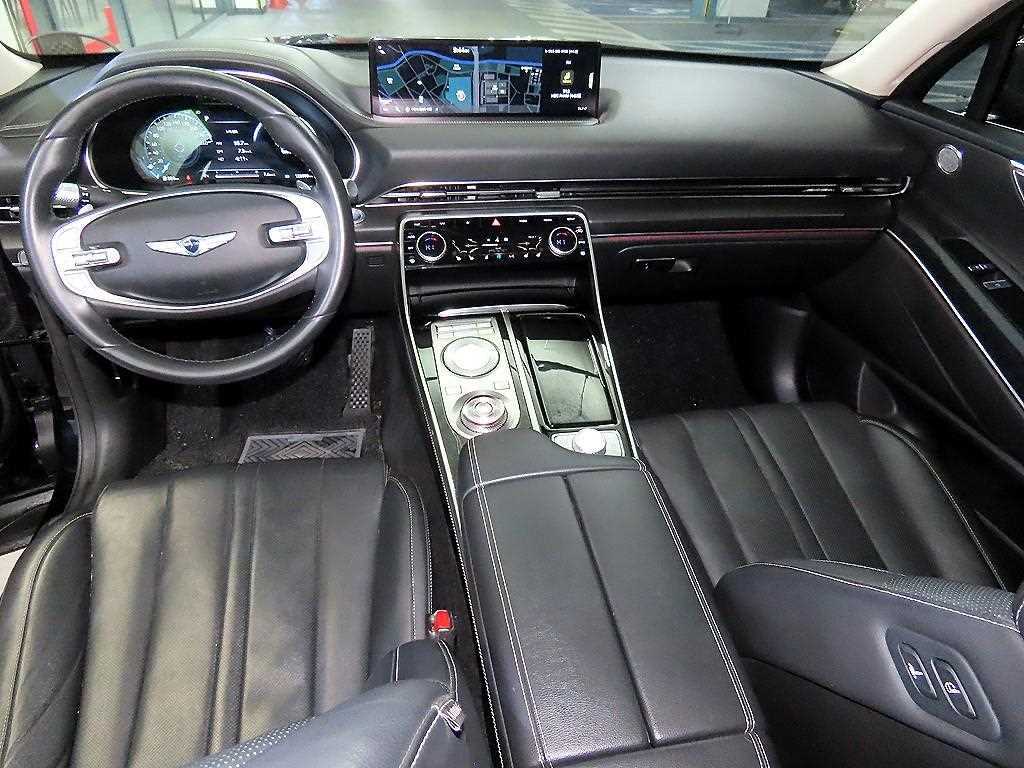 Genesis GV80 - Vista 10